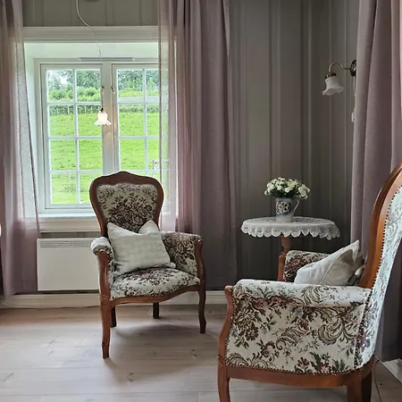 Familie Og Gruppevennlig Hus 12 Senger 240kvm * Oppdal