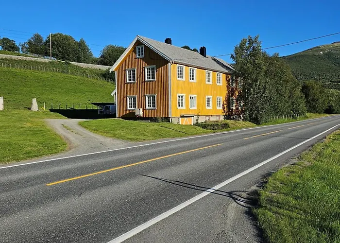 Holiday home Familie Og Gruppevennlig Hus 12 Senger 240kvm *