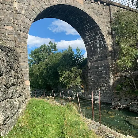 Historisk Sjarm Omringet Av Drivdalens Vakre * Oppdal