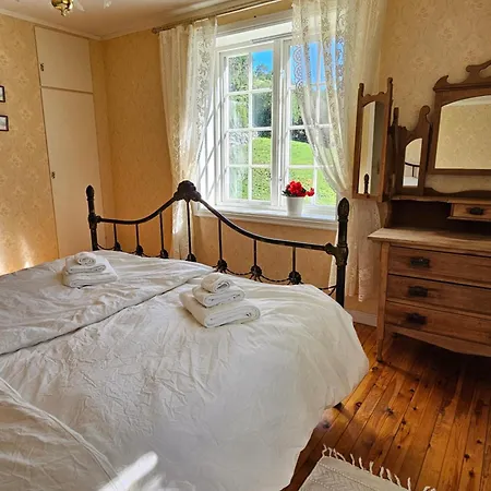 Historisk Sjarm Omringet Av Drivdalens Vakre Feriehus